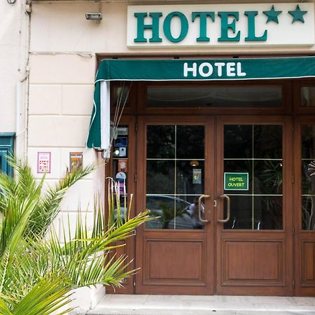 Hotel De La Gare Dol-de-Bretagne Esterno foto